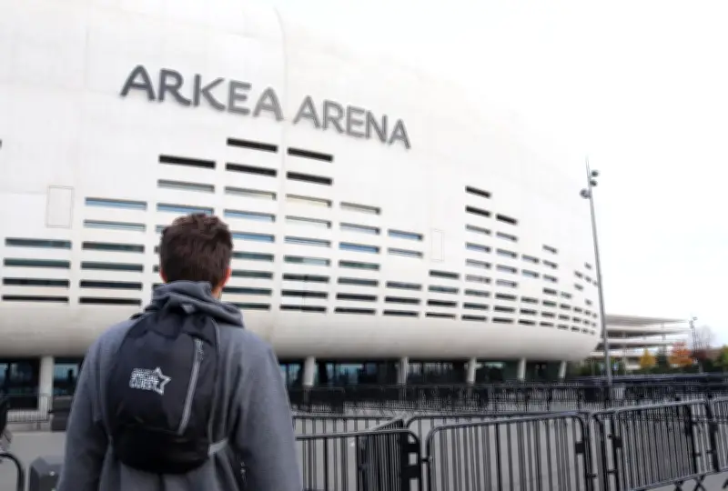 L'Arkéa Aréna s'illumine en bleu pour la Journée mondiale de l'autisme