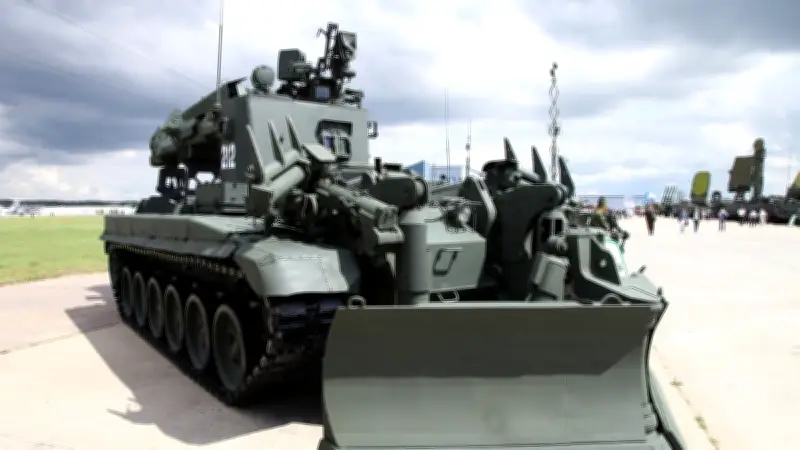 L'armée ukrainienne détruit un rare véhicule de déminage russe IMP-3M