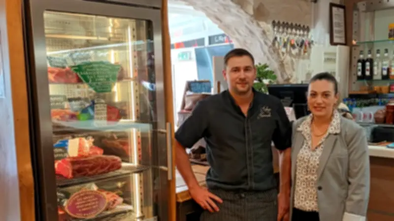 L'Auberge Provençale à Valras-Plage : une saga familiale autour des grillades à la braise