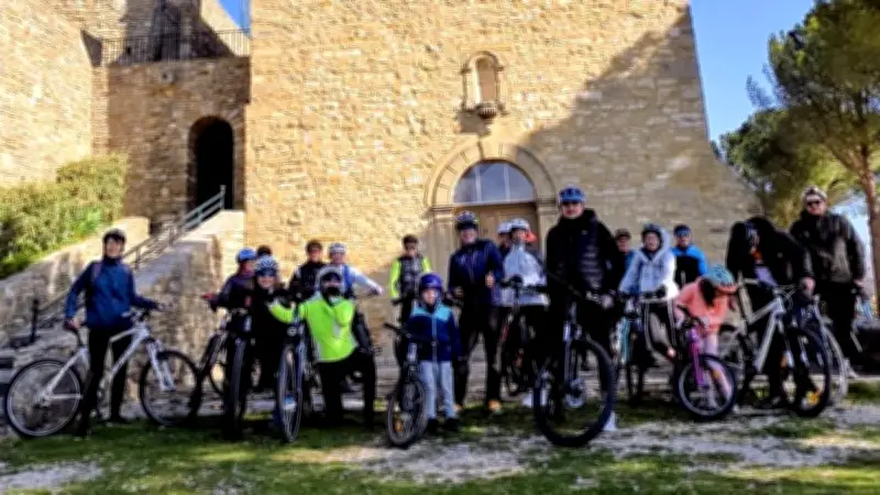 Laudun : 800 € récoltés pour la Ligue contre le cancer lors d'une randonnée vélo solidaire