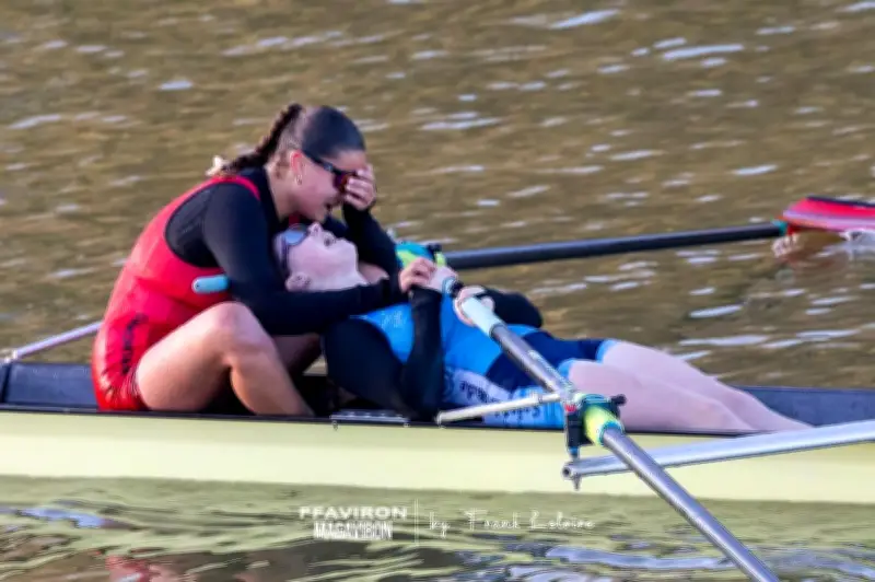Laura Bartczak championne de France d'aviron en deux sans barreur dans le Gers