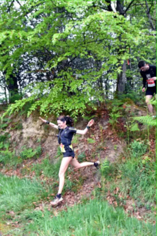 L'Avenir Aturin athlétisme prépare les sentiers pour l'Aire Trail 2026
