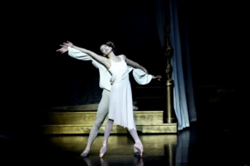 Le ballet mythique de Noureev renaît à l'Opéra Bastille dans un éclat technique et émotionnel