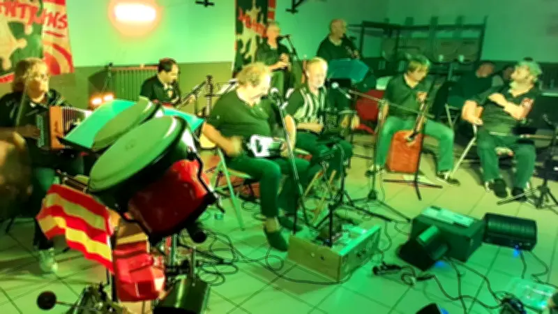 Le Balèti de printemps d'Uchaud séduit son public avec danses et musique traditionnelle