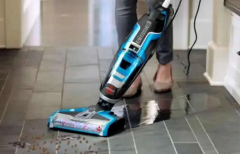 Le Bissell Crosswave : l'aspirateur-laveur qui révolutionne le nettoyage des sols