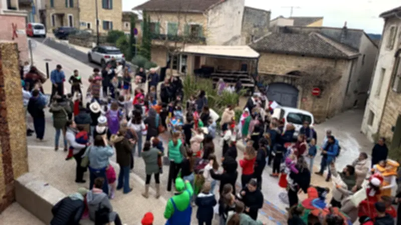 Le carnaval intergénérationnel de Saint-Quentin-la-Poterie célèbre les cinq continents