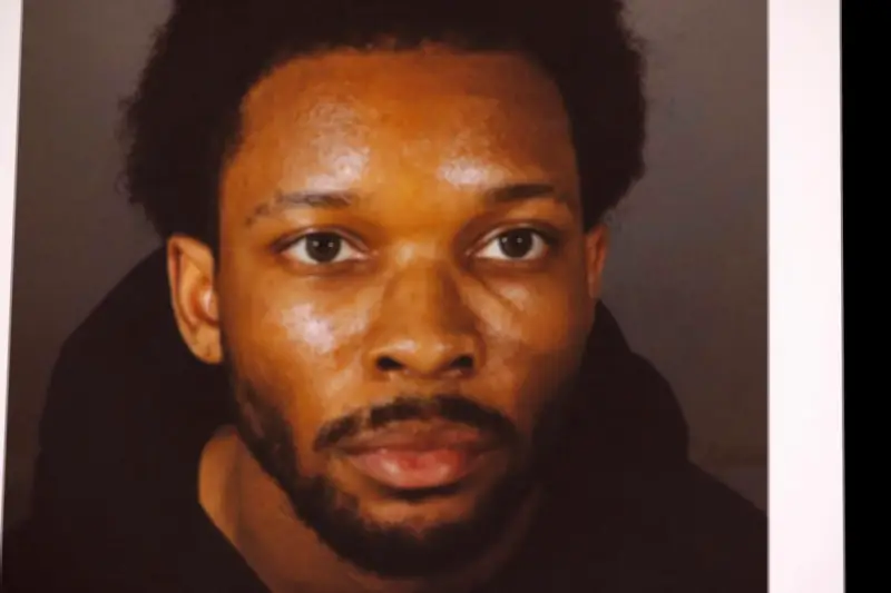 Le chanteur D4vd plaide non coupable pour le meurtre d'une adolescente démembrée