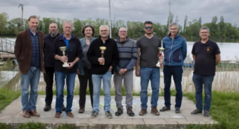 Le Club Nautique Loubésien triomphe malgré la météo lors de la Cavernière