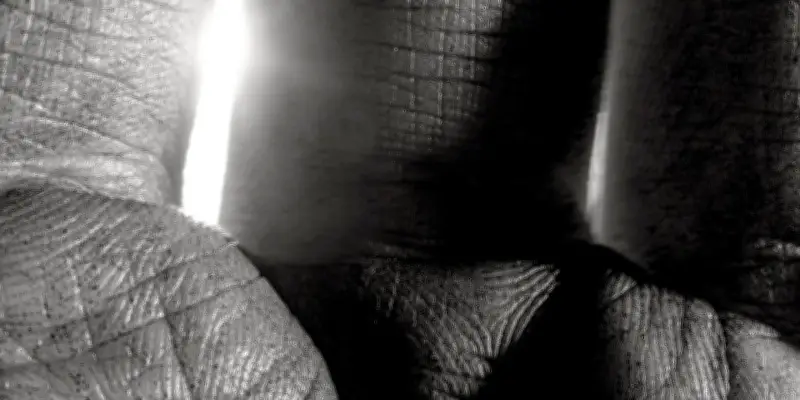 Le défi de la respiration : les fils adultes face à leurs mères vieillissantes