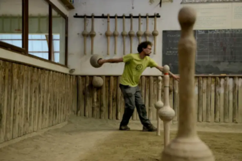 Le Défi Quilles de 9 redonne vie à un sport traditionnel du Sud-Ouest