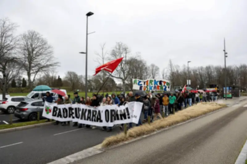 Le Gouvernement basque et l'OPLB augmentent leur soutien financier pour l'euskara en France