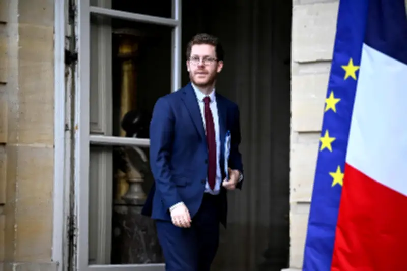 Le gouvernement engage un dialogue social pour encadrer l'IA dans l'administration d'ici l'automne