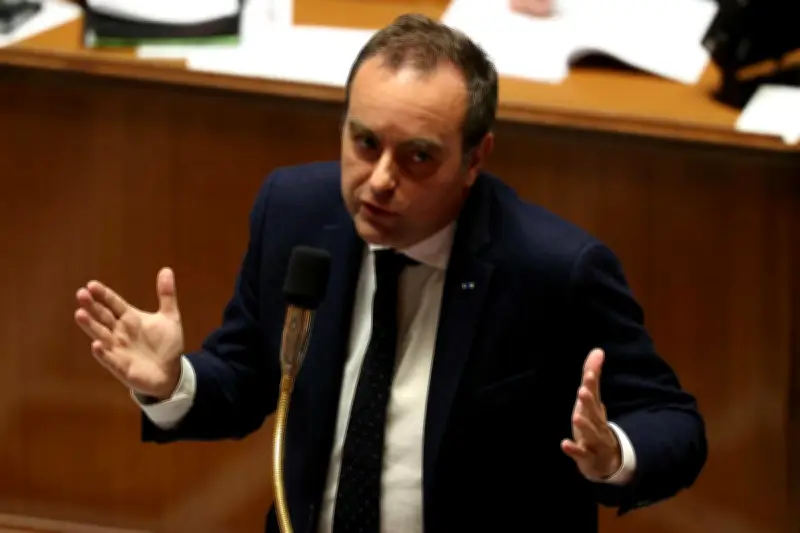 Le gouvernement recentre son projet de loi sur l'autorité préfectorale plutôt que sur la décentralisation