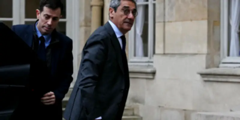 Le gouvernement étend l'usage du ticket restaurant au dimanche pour tous les salariés