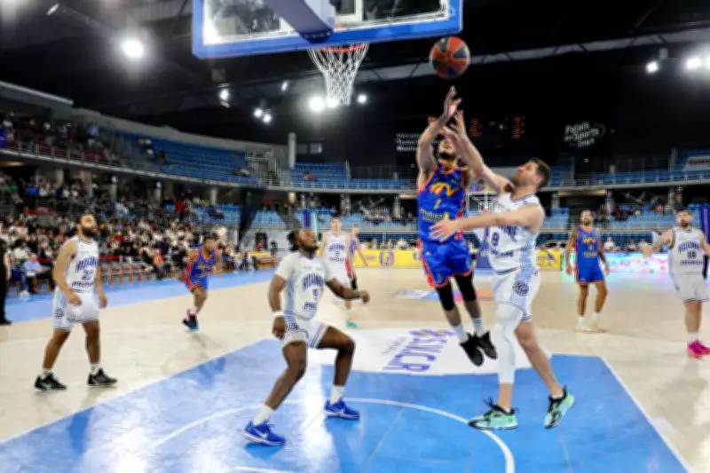 Le HTV s'incline face au leader Roanne malgré un combat acharné