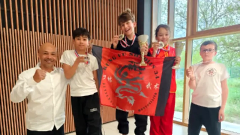 Le Kung-Fu Shaolin 34 brille au Trophée Bay Long avec de multiples podiums