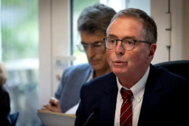 Le maire de Lormont renonce à ses indemnités pour mieux rémunérer son équipe