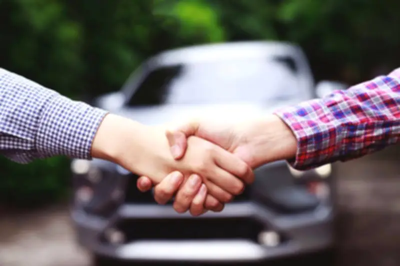 Le marché de l'occasion automobile se structure face aux défis économiques et écologiques