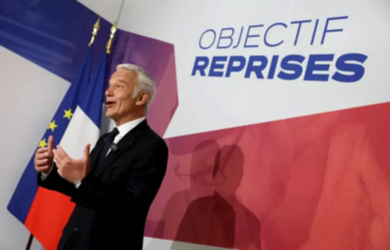 Le Medef propose une règle d'or budgétaire et l'adoption du budget par ordonnances