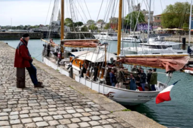 Le « Notre-Dame-des-Flots », un voilier historique restauré, part pour l'Amérique