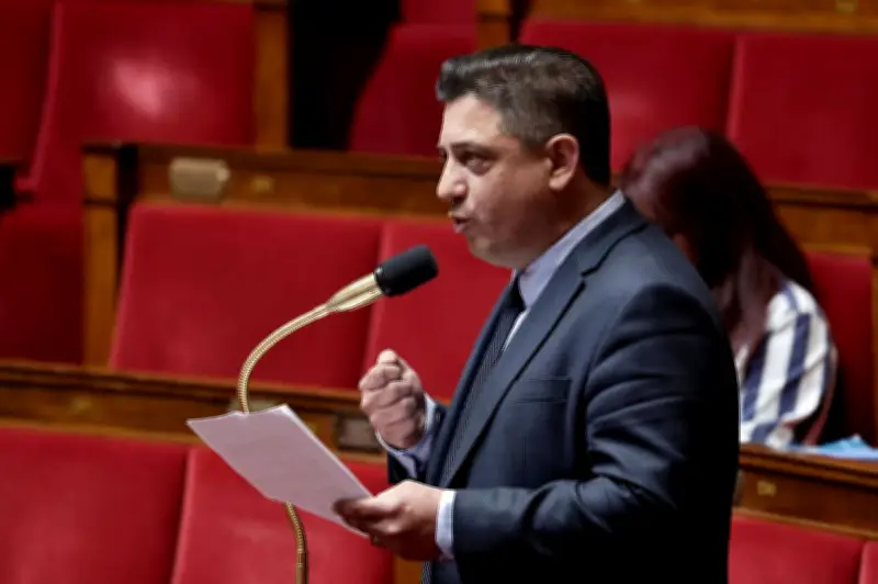 Le nouveau maire de Villeneuve-sur-Lot quitte l'Assemblée nationale après deux ans de mandat