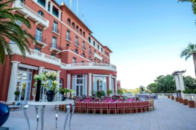 Le palace Belle Époque du golfe de Saint-Tropez renaît avec le chef Yannick Alléno