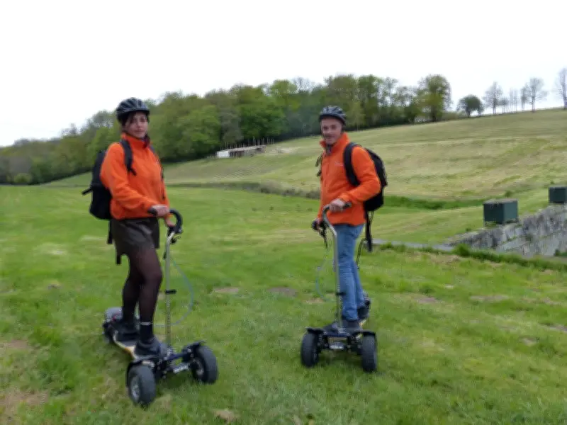 Le Parc Aventure de Fontdouce lance des skates électriques pour 2026