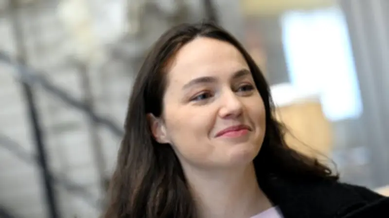 Le Parti Socialiste dévoile son projet de 800 propositions, piloté par Chloé Ridel