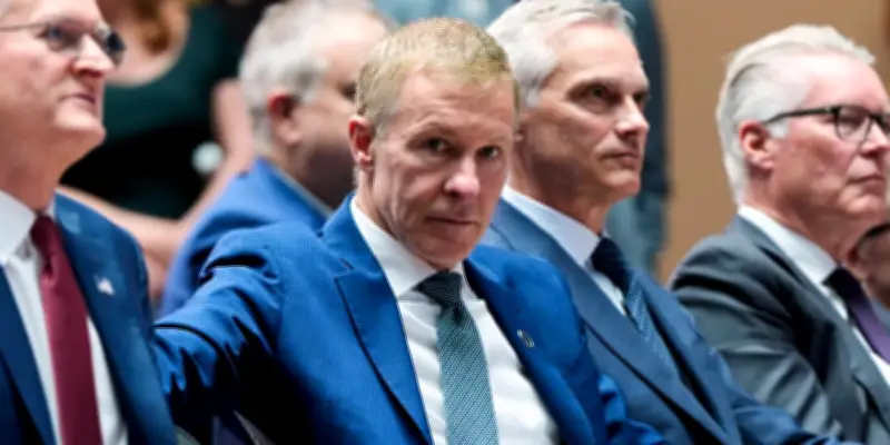 Le PDG d'United Airlines convoite American Airlines, un style trumpien