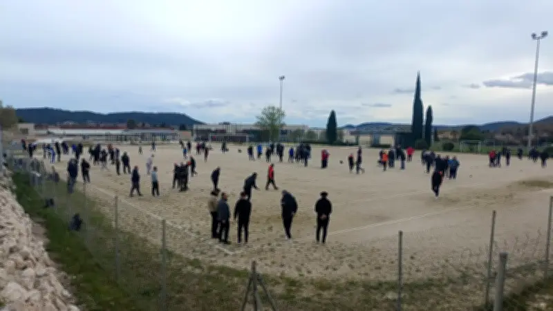 Le Prix des sponsors de pétanque à Clarensac triomphe malgré le froid