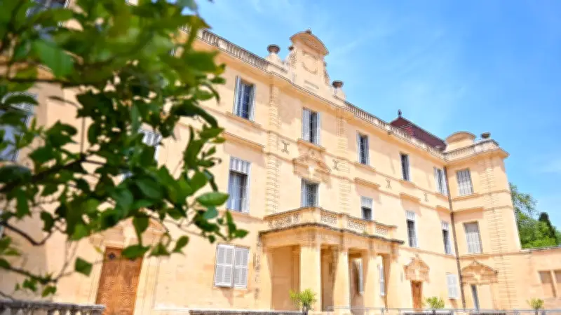 Le projet Château de lumières à Castries suscite débats sur l'accessibilité et la valorisation du patrimoine