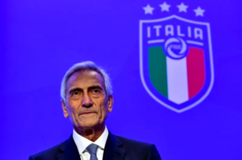 Le président de la FIGC Gabriele Gravina démissionne après l'élimination de l'Italie