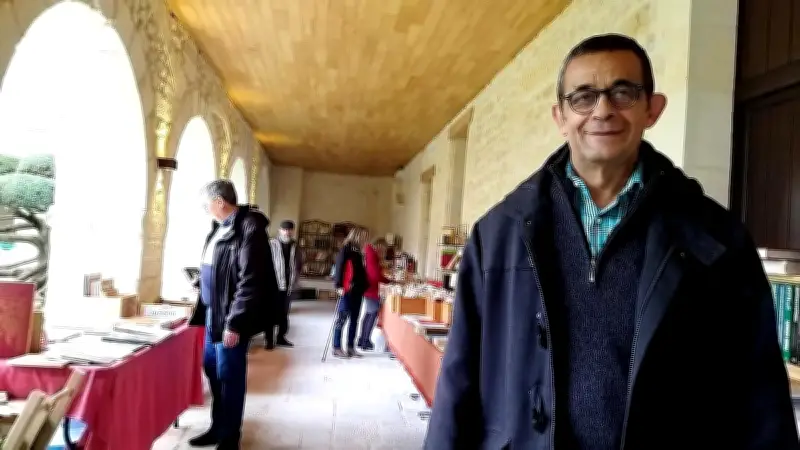 Le Salon du Livre Ancien de Jonzac célèbre sa 11e édition avec des trésors bibliophiles