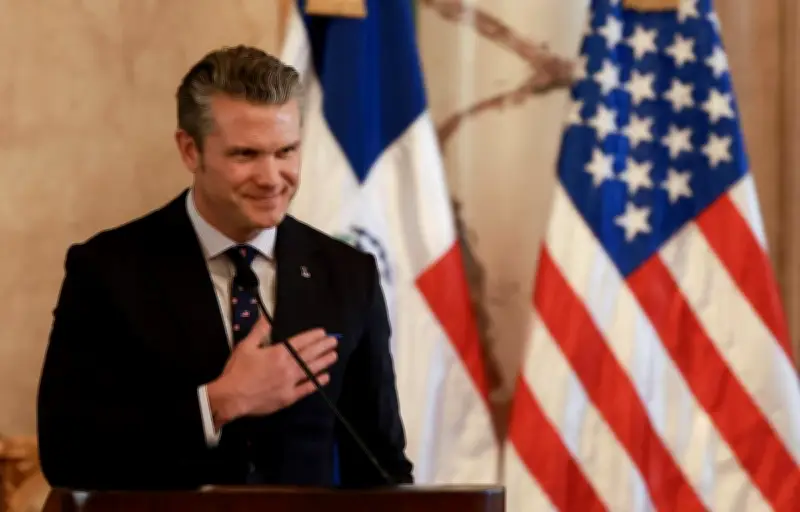 Le secrétaire à la Défense américain cite Pulp Fiction au lieu de la Bible lors d'un office militaire