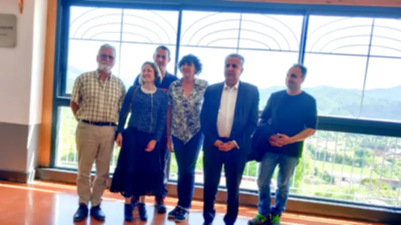 Le sénateur Burgoa en visite à Molières-Cavaillac