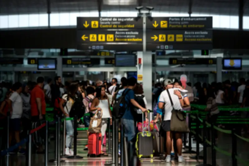 Le système EES déployé en France : un défi pour les aéroports et les voyageurs