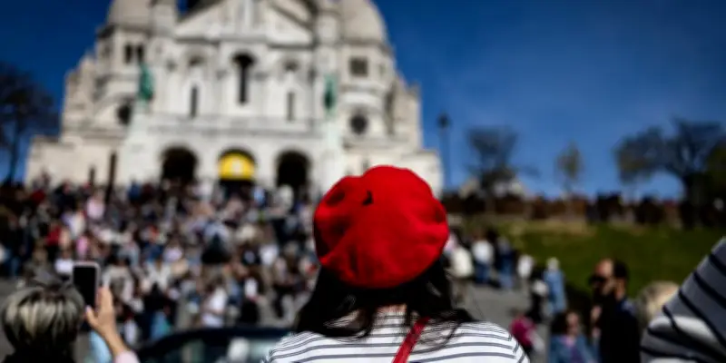 Le tourisme impose ses règles aux territoires, menaçant leur équilibre