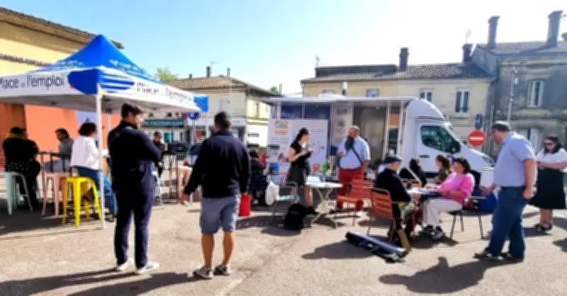 Le Truck de l'emploi de France Travail fait étape à Cavignac pour rapprocher les opportunités