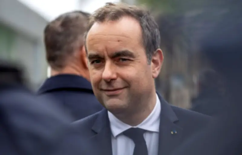 Lecornu accuse LFI de banaliser le racisme et de jouer de l'ambiguïté