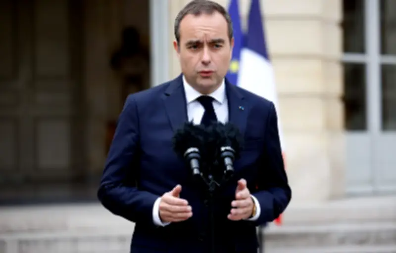 Lecornu impose 4 milliards d'euros de coupes budgétaires face à l'impact de la guerre au Moyen-Orient