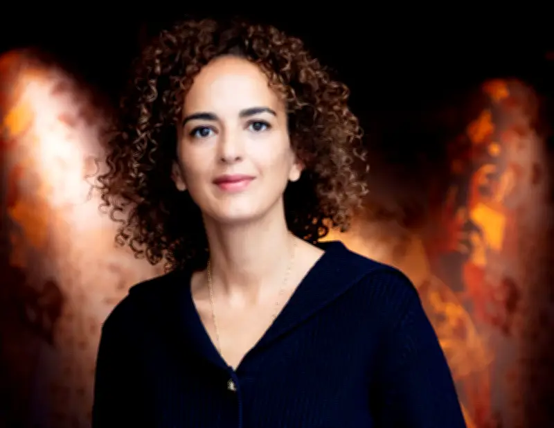 Leïla Slimani publie 'Assaut contre la frontière', un essai sur la langue arabe et l'universalité littéraire