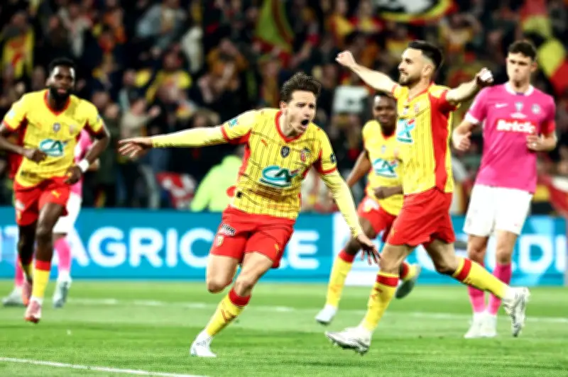 Lens se qualifie pour la finale de la Coupe de France après une victoire éclatante face à Toulouse