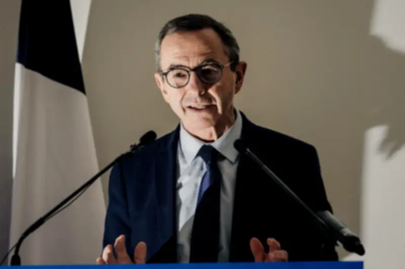 Les adhérents LR officialisent Bruno Retailleau comme candidat pour 2027