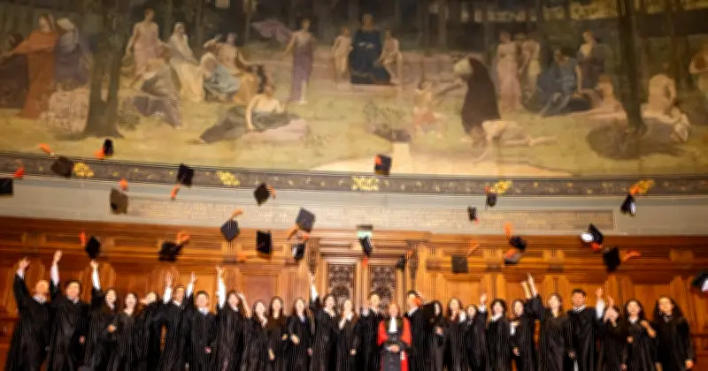 Les IAE français s'exportent pour recruter à l'international