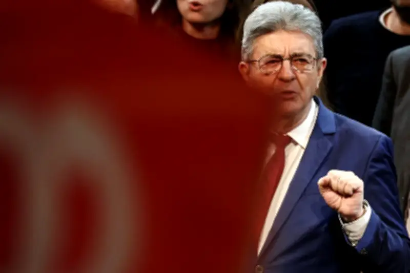 Les Insoumis devront à nouveau réunir 150 000 parrainages citoyens pour 2027