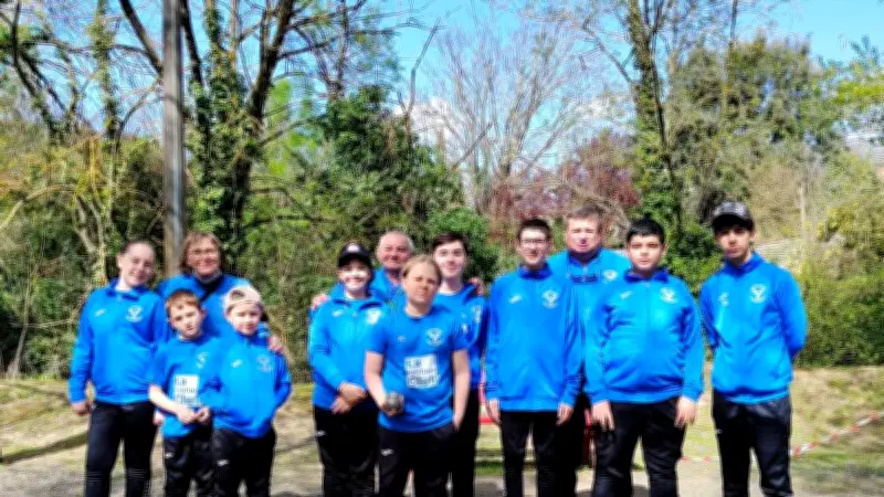 Les jeunes pétanqueurs de Magalas brillent lors de leur premier championnat départemental