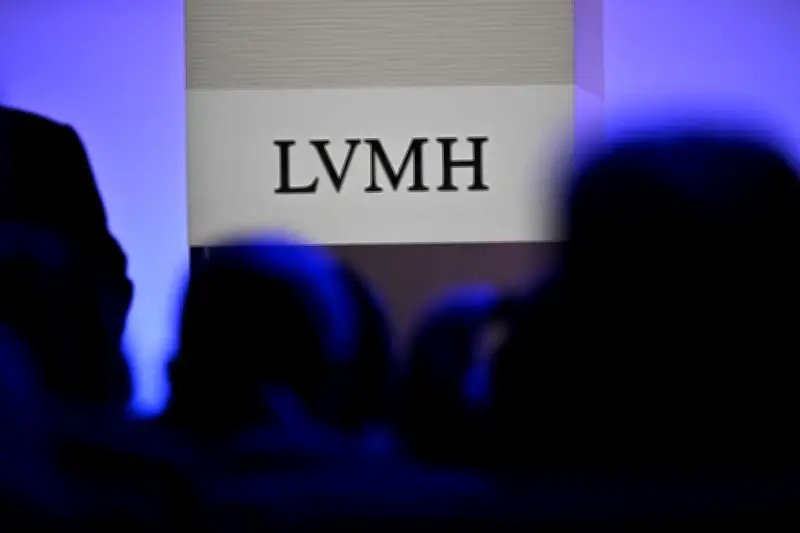 Les journalistes de Challenges en grève contre leur nouveau propriétaire LVMH