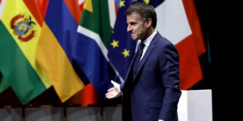 Les promesses environnementales d'Emmanuel Macron face à la réalité de son bilan