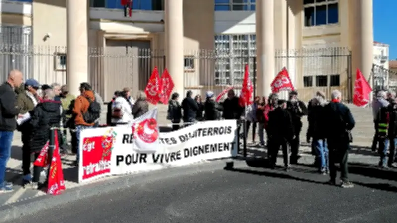 Les retraités de Béziers manifestent contre la précarité et exigent une revalorisation de 10 %