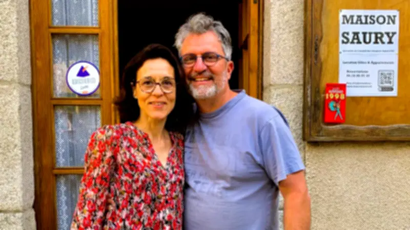 Les Roux redonnent vie à l'auberge historique d'Ispagnac